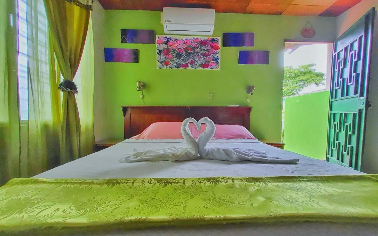 Hotel Oasis San Salvador Ngoại thất bức ảnh