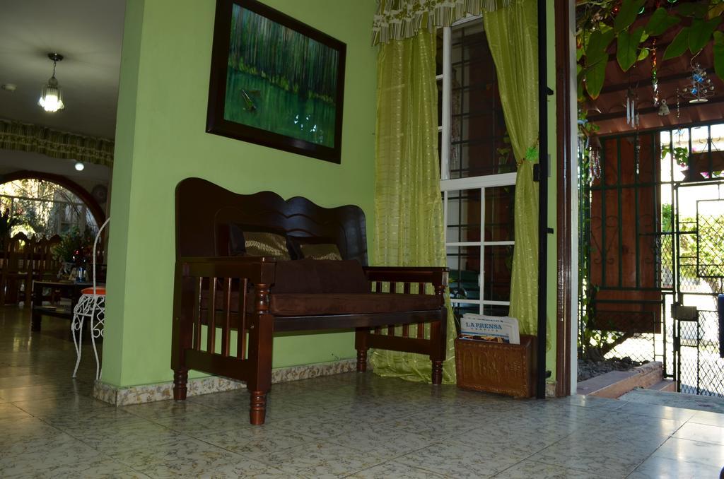 Hotel Oasis San Salvador Ngoại thất bức ảnh
