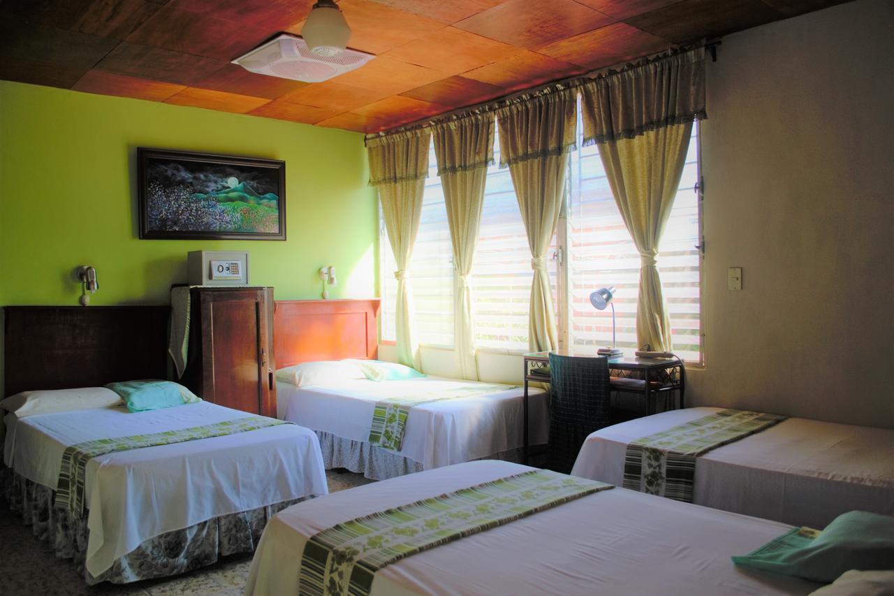 Hotel Oasis San Salvador Ngoại thất bức ảnh