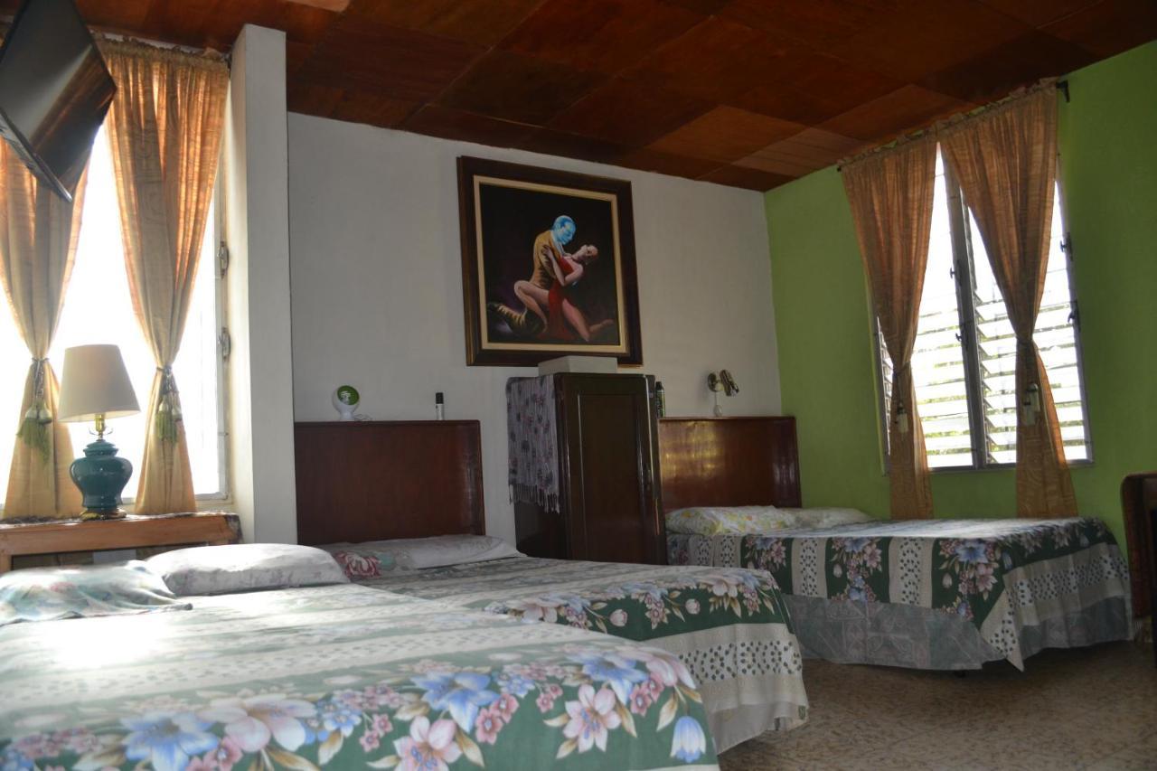 Hotel Oasis San Salvador Ngoại thất bức ảnh